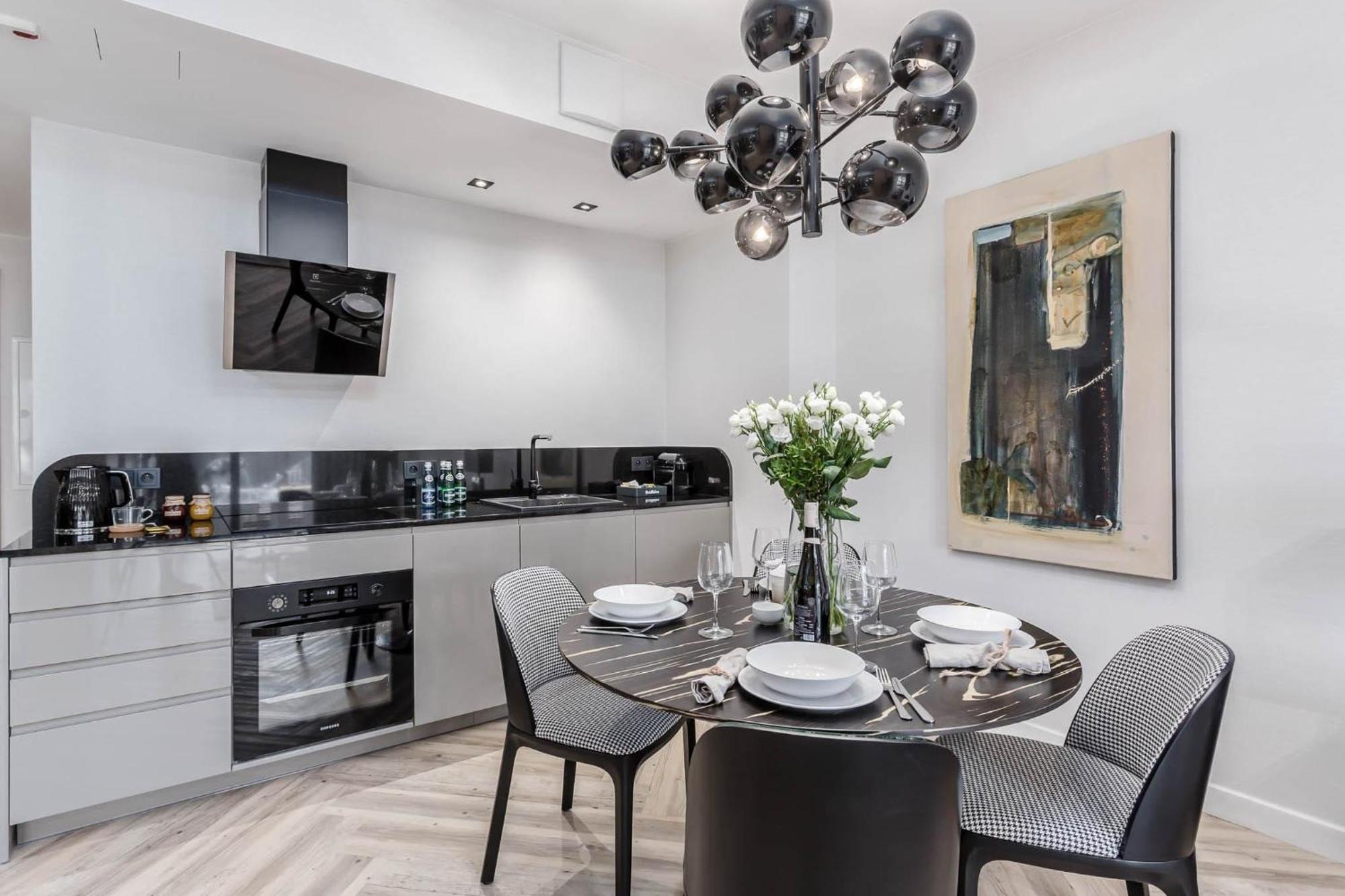 Deo Plaza - Apartamenty W Sercu Gdanska By Rent Like Home Exterior photo