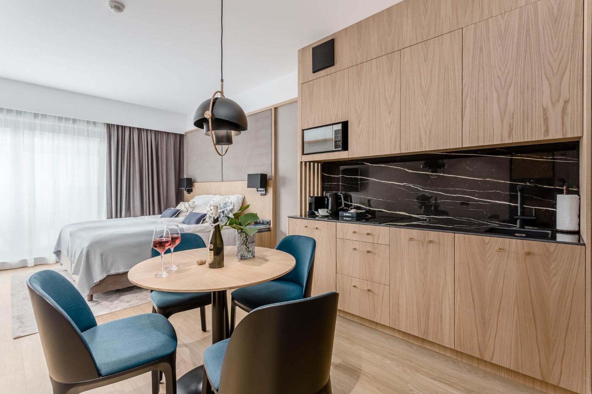 Deo Plaza - Apartamenty W Sercu Gdanska By Rent Like Home Exterior photo